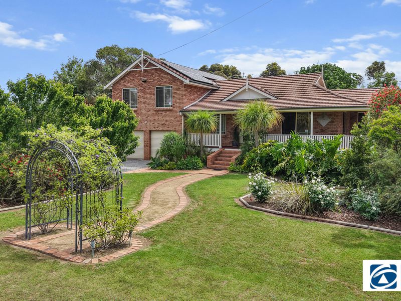 10 Hartmann Drive, Tamworth