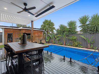 10 Broadway, South Brighton