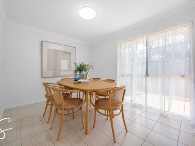 2 / 32 Invermore Street, Mount Gravatt East