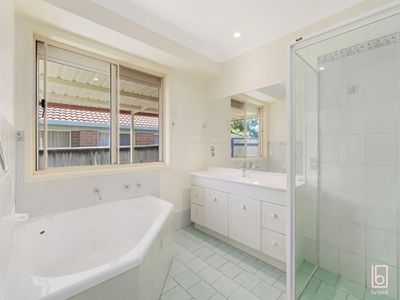 22 Plane Tree Circuit, Woongarrah