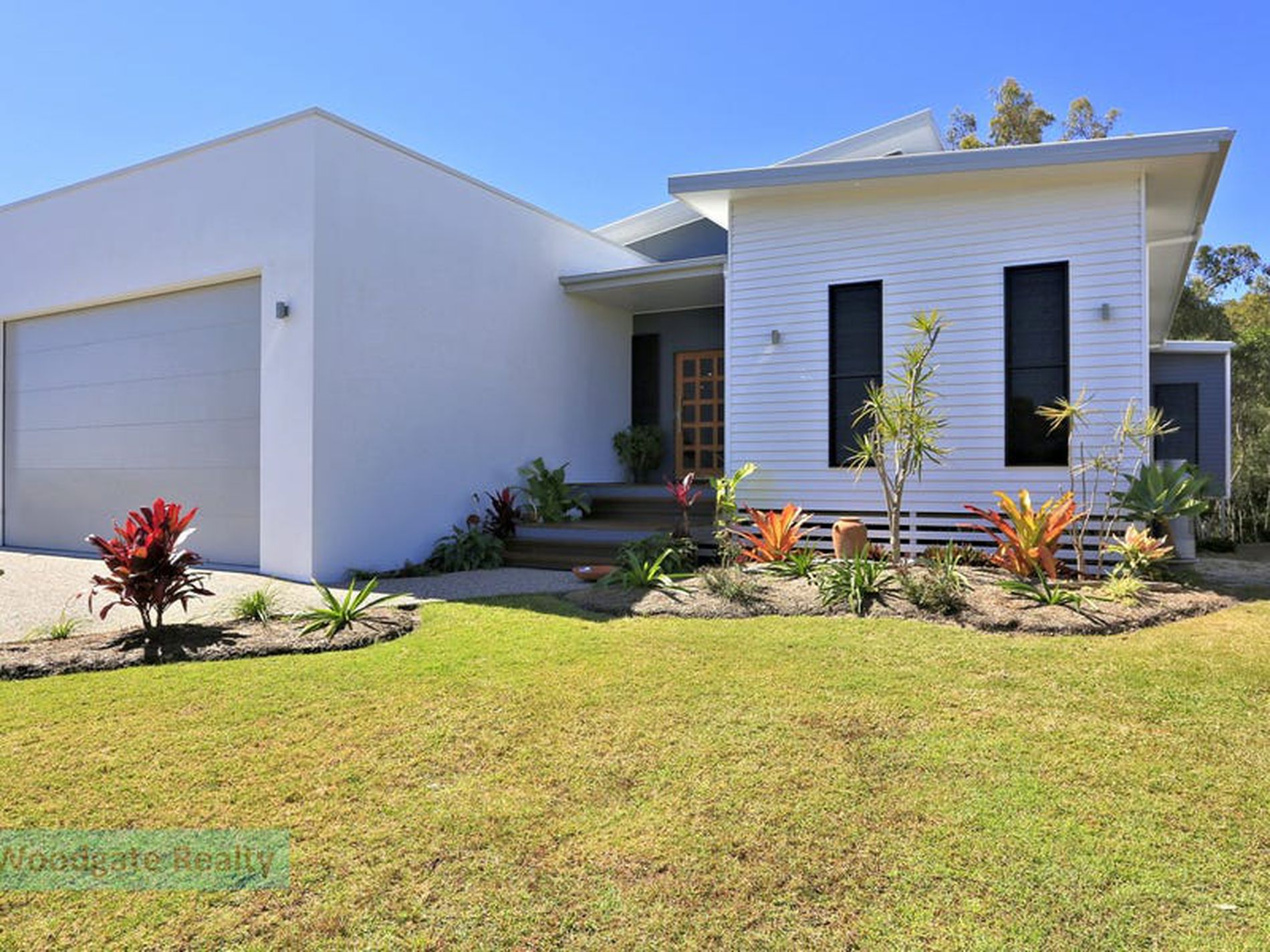 9 Ocean View Dr, Woodgate