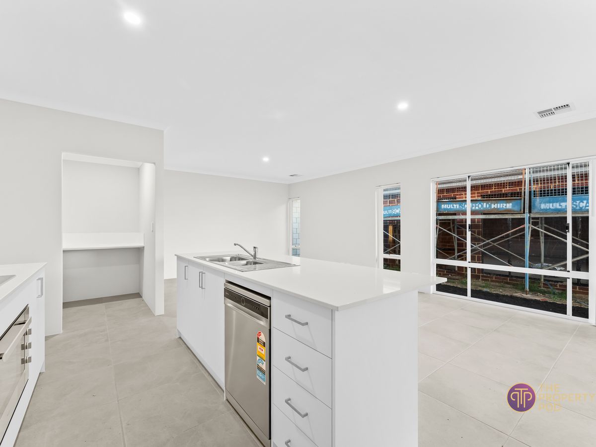 8 Ballyronan Road, Maddington