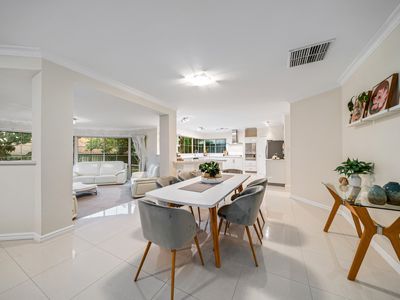 4 Levien Place, Winthrop