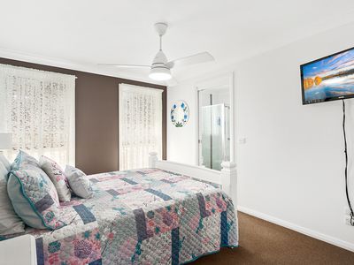 2 / 27A Hennesy Street, Flinders