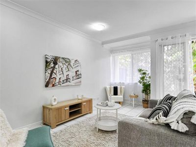 3 / 3 Quetta Close, Manoora