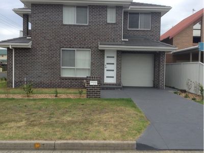 3 / 9 Acacia Street, Windang