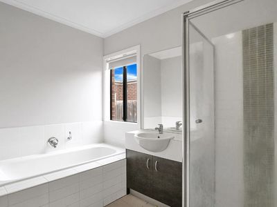 6 Coreen Court, Truganina