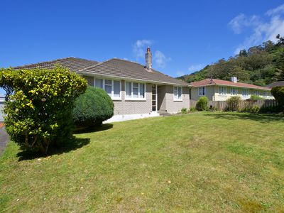 3 Greer Crescent, Tawa