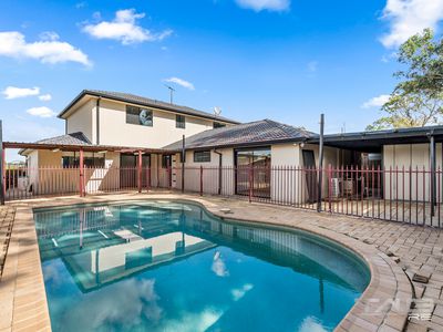 7 Snowy Close, St Clair