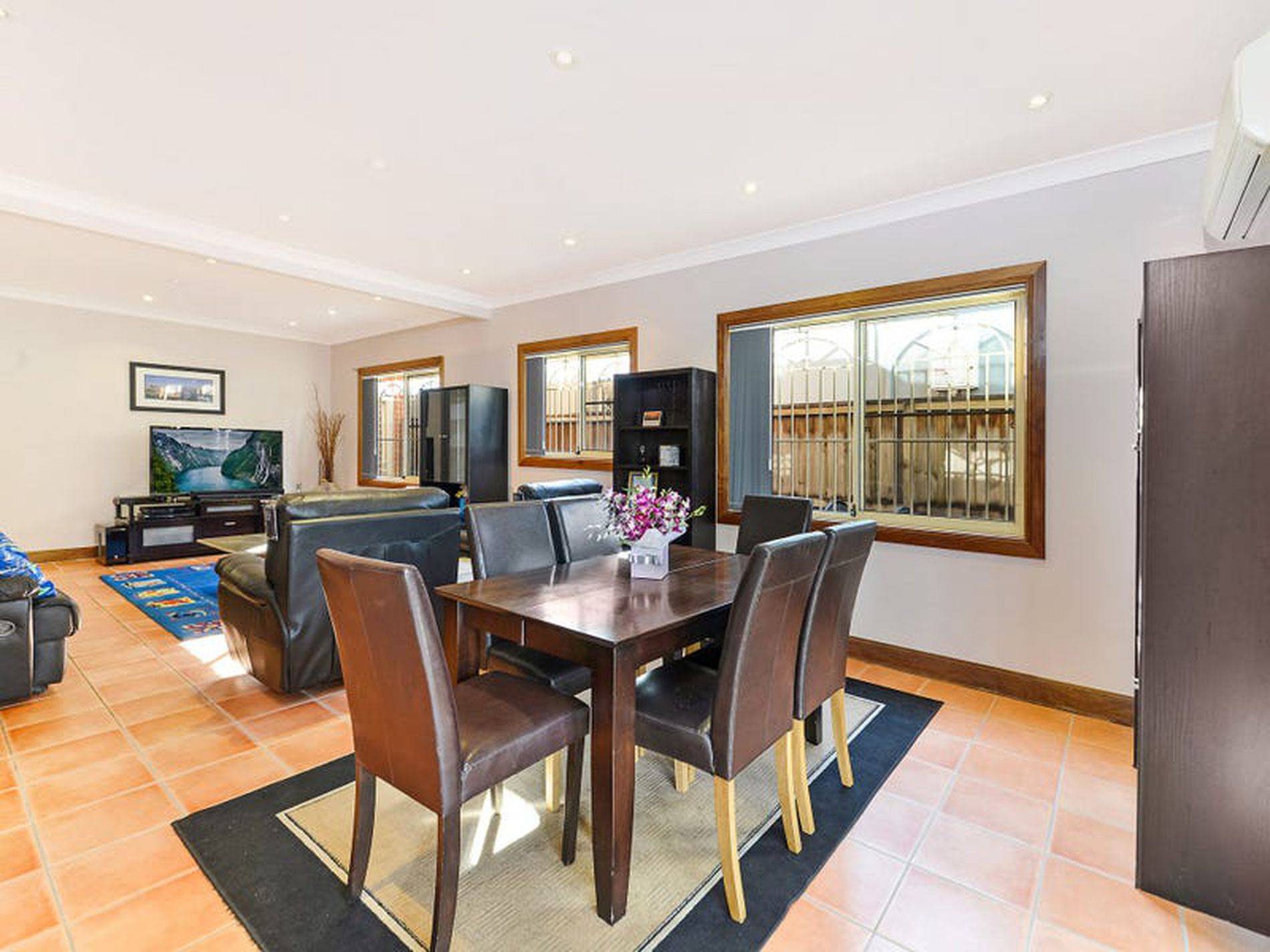 13 Macquarie Street, Rosebery