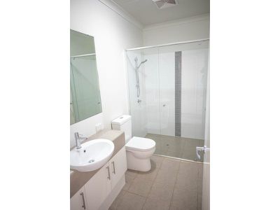 11 Hibiscus Way, Newman