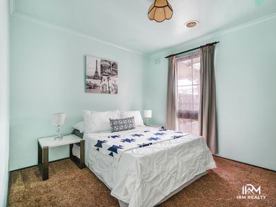 12 NICKLAUS DRIVE, Hoppers Crossing