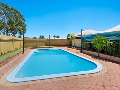 2 Osmetti Drive, Somerville