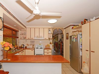 6 CORBET COURT, Pialba