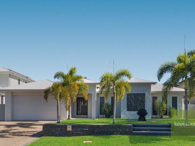 10 Riverwood Drive, Idalia