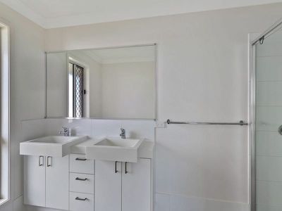 39 Sandy View Drive, Nikenbah