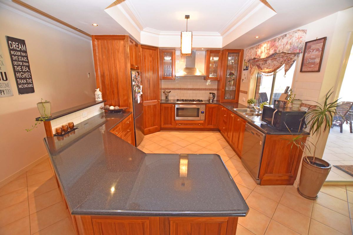 16 Deakin Grove, Tongala