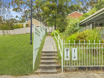16 & 18 Kitchener Crescent , Seymour