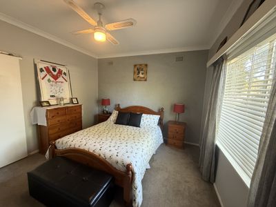 80 High Street, Parkes