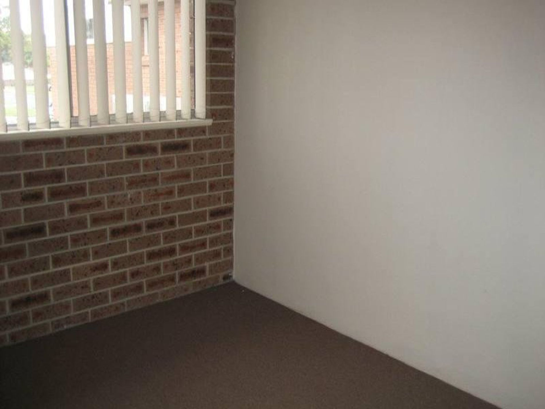 1 / 229 Windang Road, Windang