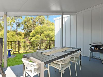 1 / 5 Anya Close, Yeppoon