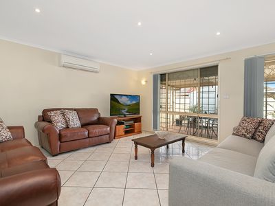 3 Silkyoak Grove, Greenacre