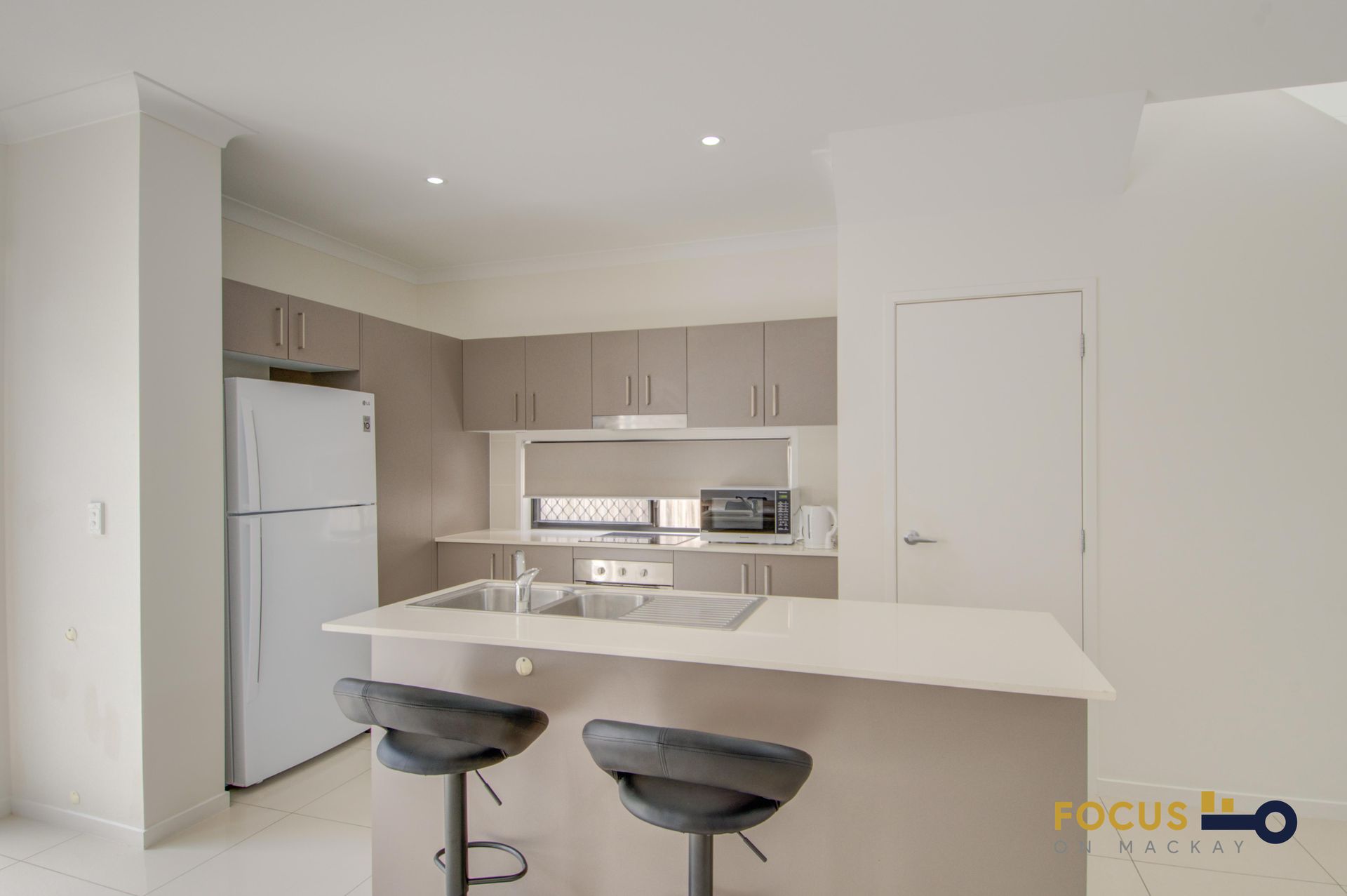 3 / 4 Vaucluse Crescent, East Mackay