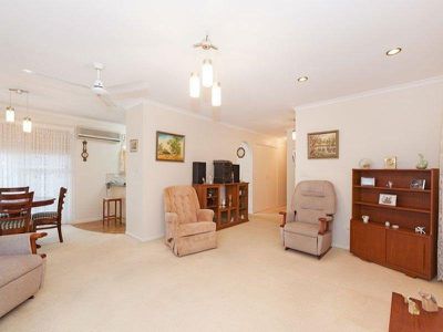 8 Thula Way, Rochedale South