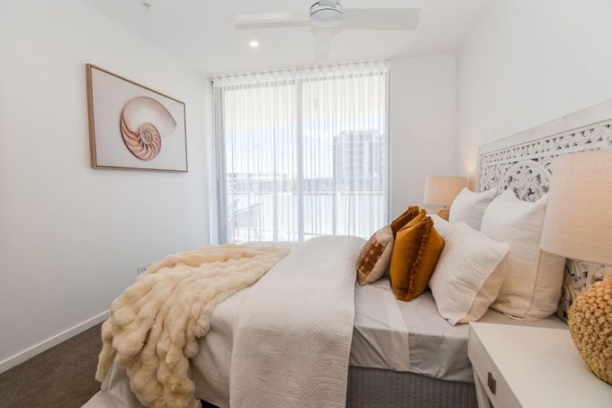 212 / 11 Waterside Retreat, Birtinya