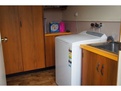 1 / 17 Pynsent Street, Horsham