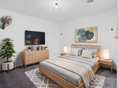 8 Buckingham Pl, Frankston South