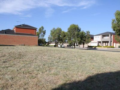 39 Woodburn Avenue, Cairnlea