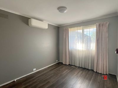 52 Rosemar Circuit, Viewbank