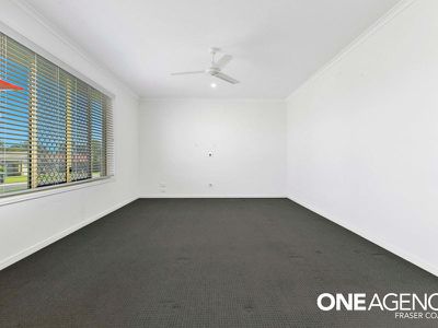14 Crystal Court, Urangan