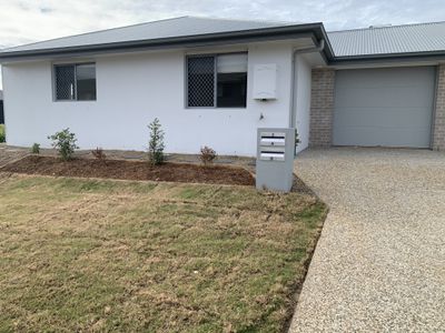 1 / 2 Herald Close, Kallangur