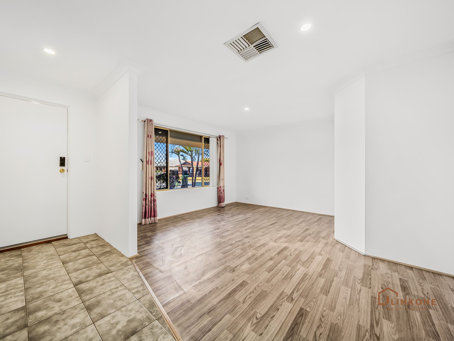 23 Mayhew Cross, Atwell