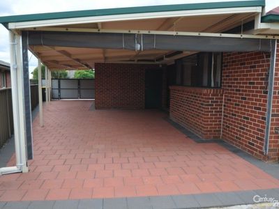 15 Websdale Drive, Dubbo