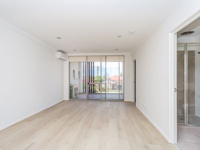 18 / 35 Thomas Street, East Cannington