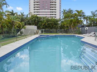 50 / 5 Admiralty Drive, Surfers Paradise