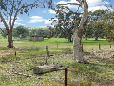 795 Dairy Flat Road, Tooborac