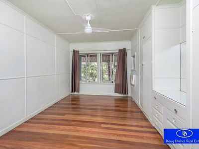 22 Newcomen Street, Indooroopilly