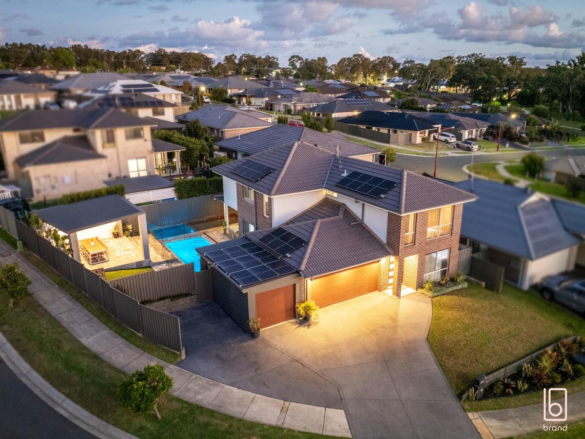 4 Freesia Way, Hamlyn Terrace
