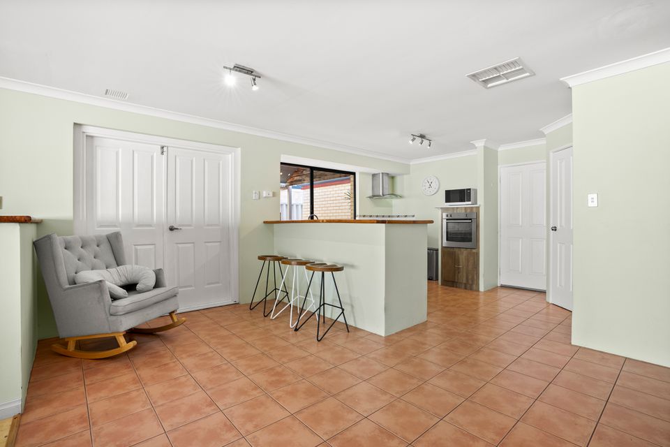 25 Seawind Drive, Rockingham