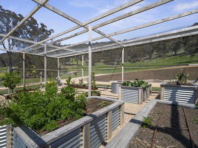 93 Drakes Hill Road, Mansfield