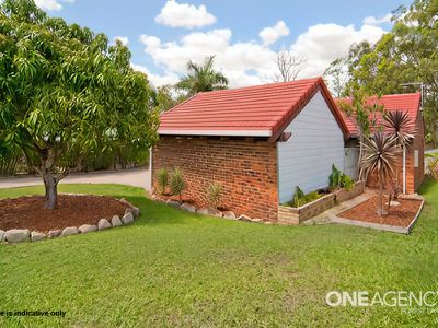 24 Clifton Cres, Durack