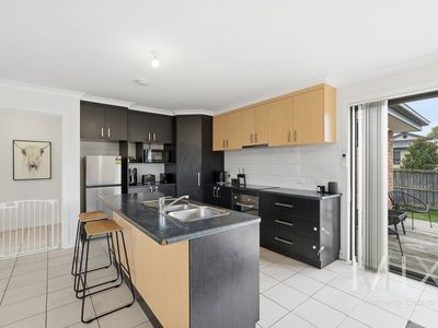 1 / 19 Joseph Link, Brighton