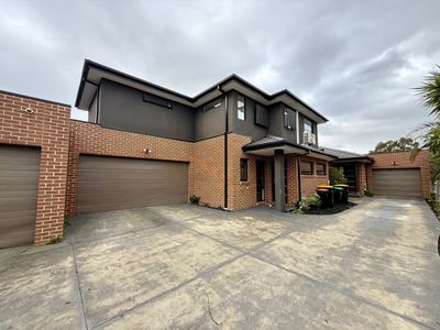 2 / 23 Larbert Road, Noble Park
