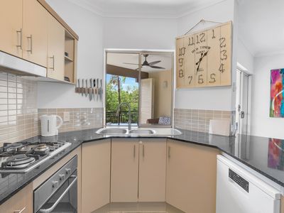 247 / 12 Gregory Street, Westcourt