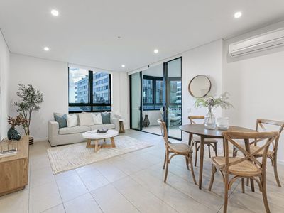 1Bed / 1A Lemon Tree Avenue, Melrose Park