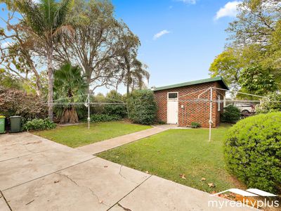 4 / 2 Todd Avenue, Como